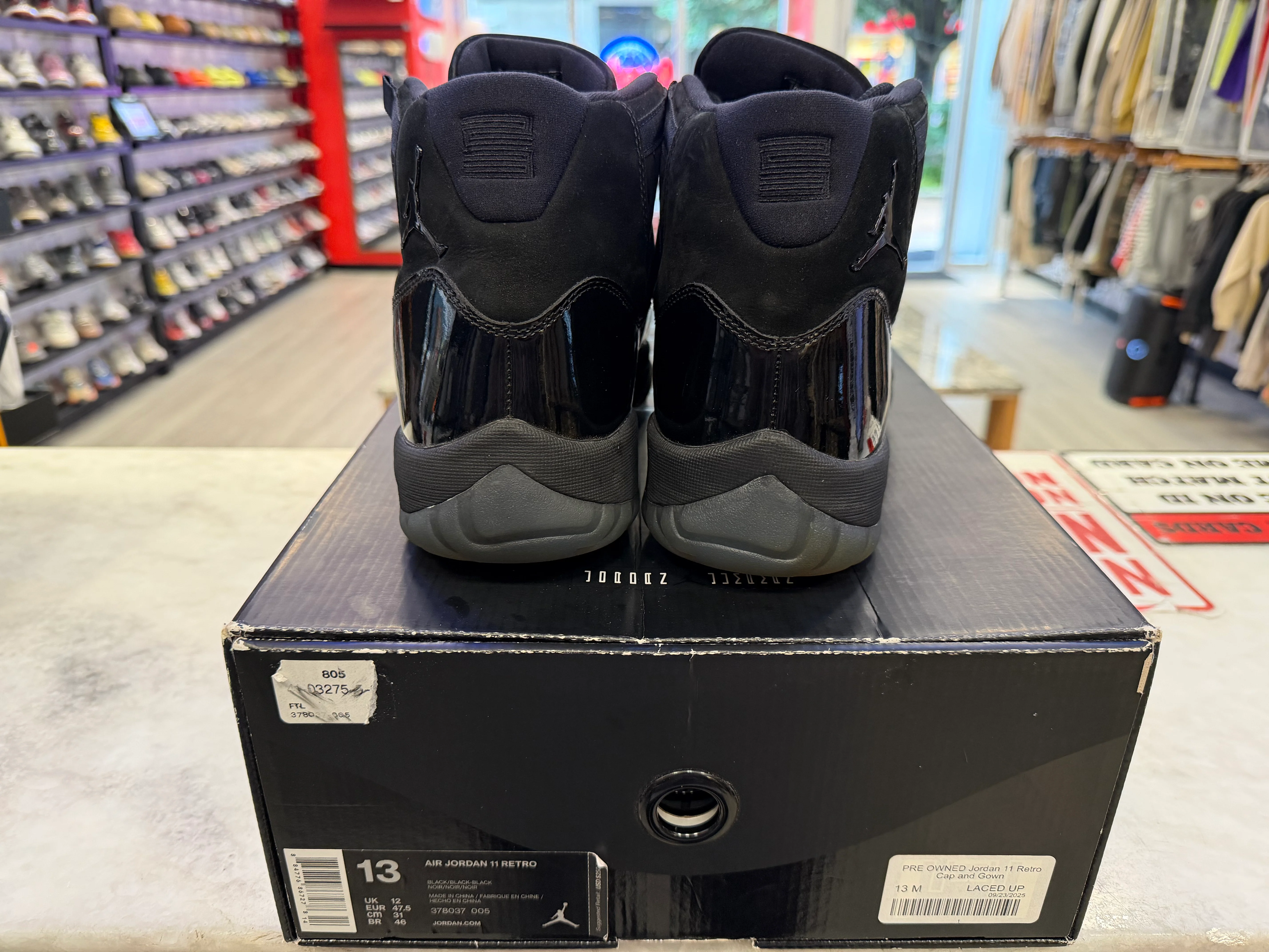 PRE OWNED Jordan 11 Retro Cap and Gown - Image 3